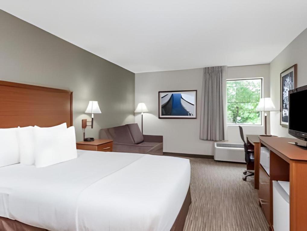 Days Inn Springfield South Екстер'єр фото