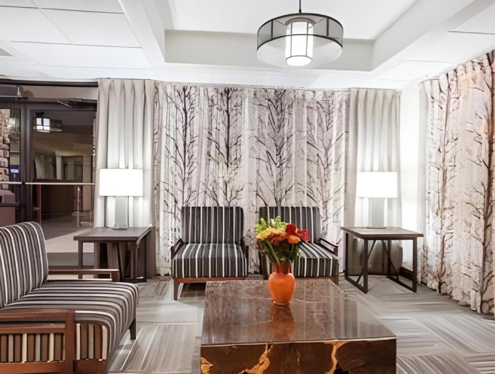 Days Inn Springfield South Екстер'єр фото