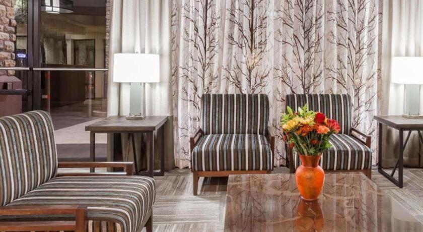 Days Inn Springfield South Екстер'єр фото