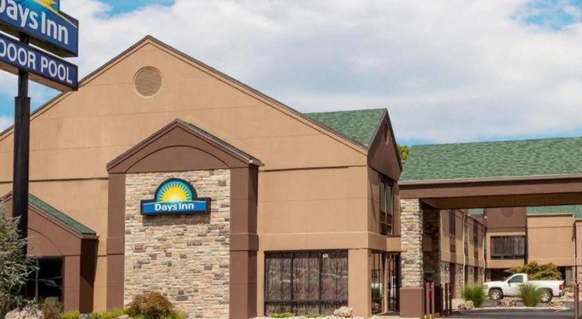 Days Inn Springfield South Екстер'єр фото
